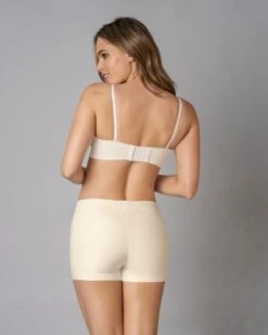 Eco-Friendly Seamless Knicker Short Made Of Recycled Plastic Bottles -Tempt Lingerie Shop 012975 253 1200x1500 2021 3