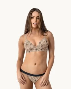 Plunge Wireless Scalloped Trim Bra The Perfect Comfort Bra -Tempt Lingerie Shop 091035 167 1200x1500 2021 4