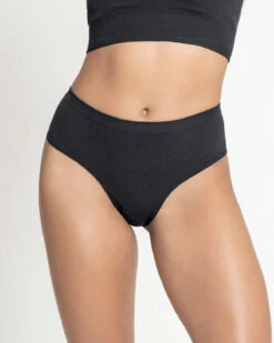 High-Tech Seamless Mid-Rise Cheeky Knicker 21 High-Tech Seamless Mid-Rise Cheeky Knicker -Tempt Lingerie Shop 092030 785 1200X1500 2