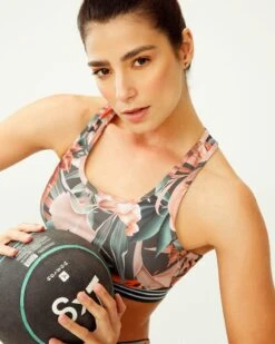 Quick-Dry Sports Top Made From Recycled Plastic Bottles 13 Quick-Dry Sports Top Made From Recycled Plastic Bottles -Tempt Lingerie Shop 195367 064 1200X1500 3