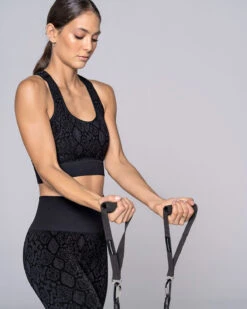 Reversible High-tech Seamless Sports Bra -Tempt Lingerie Shop 195369 701 1200X1500 3