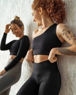 Double Sided One Shoulder Sports Bra -Tempt Lingerie Shop 19AA01 509 1200X1500 5